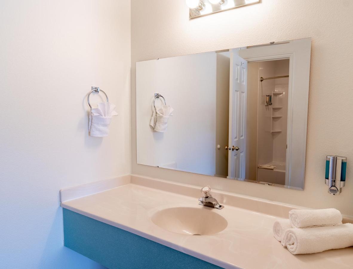 Motel Torrey Ngoại thất bức ảnh